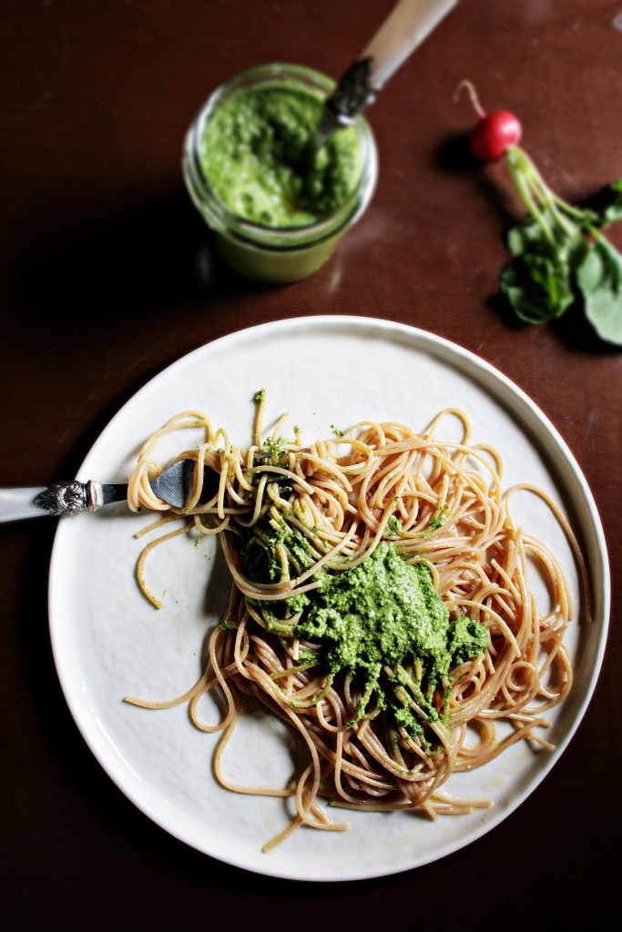 Pesto di ravanelli con spaghehtti